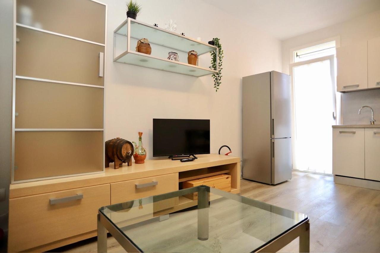 Appartamento Piazzetta Franchi Сан-Кашіано-ін-Валь-ді-Пеза Екстер'єр фото